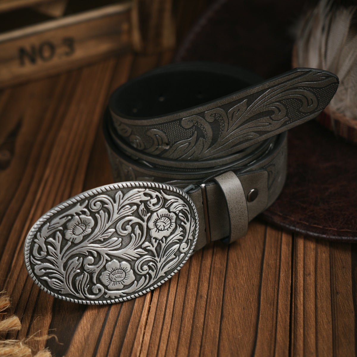 Western Style Belt for Him in Vegan Leather | Floral, Horse Head or Bull Buckle | Tooled Strap for Jeans and Chinos