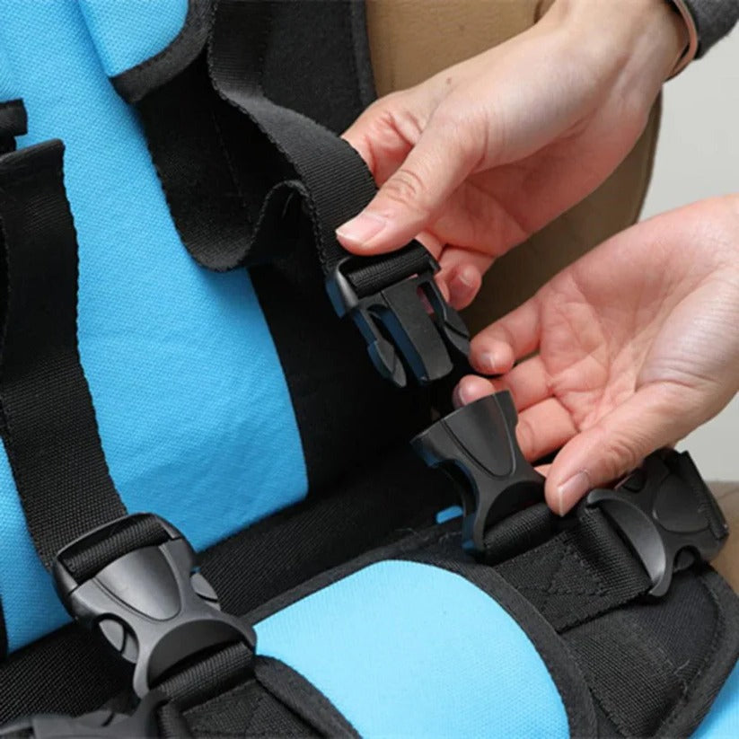 Compact Child Travel Seat with Foldable Design – Portable Booster Seat for On-the-Go Use