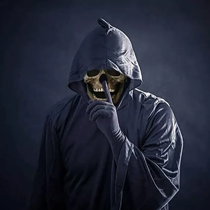 Close up of the anatomically detailed skull mask teeth