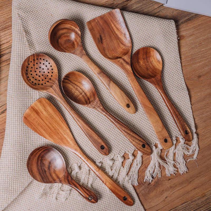 Wooden Kitchen Utensil Set with Spoons, Spatulas and Slotted Server | Heat Resistant Natural Wood | 4 or 7 Pieces